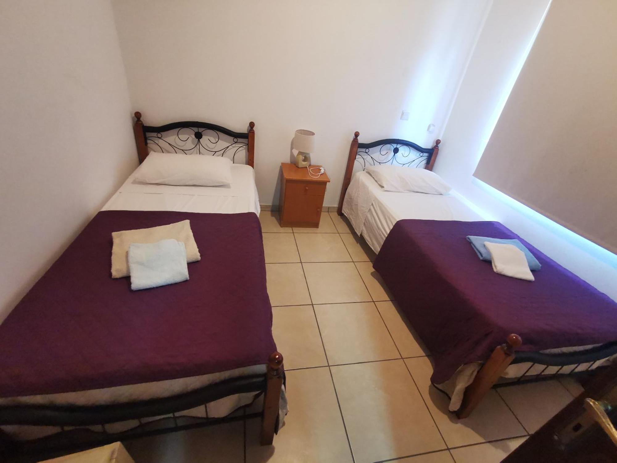 Strovolos Rooms Studios Nicosia Phòng bức ảnh