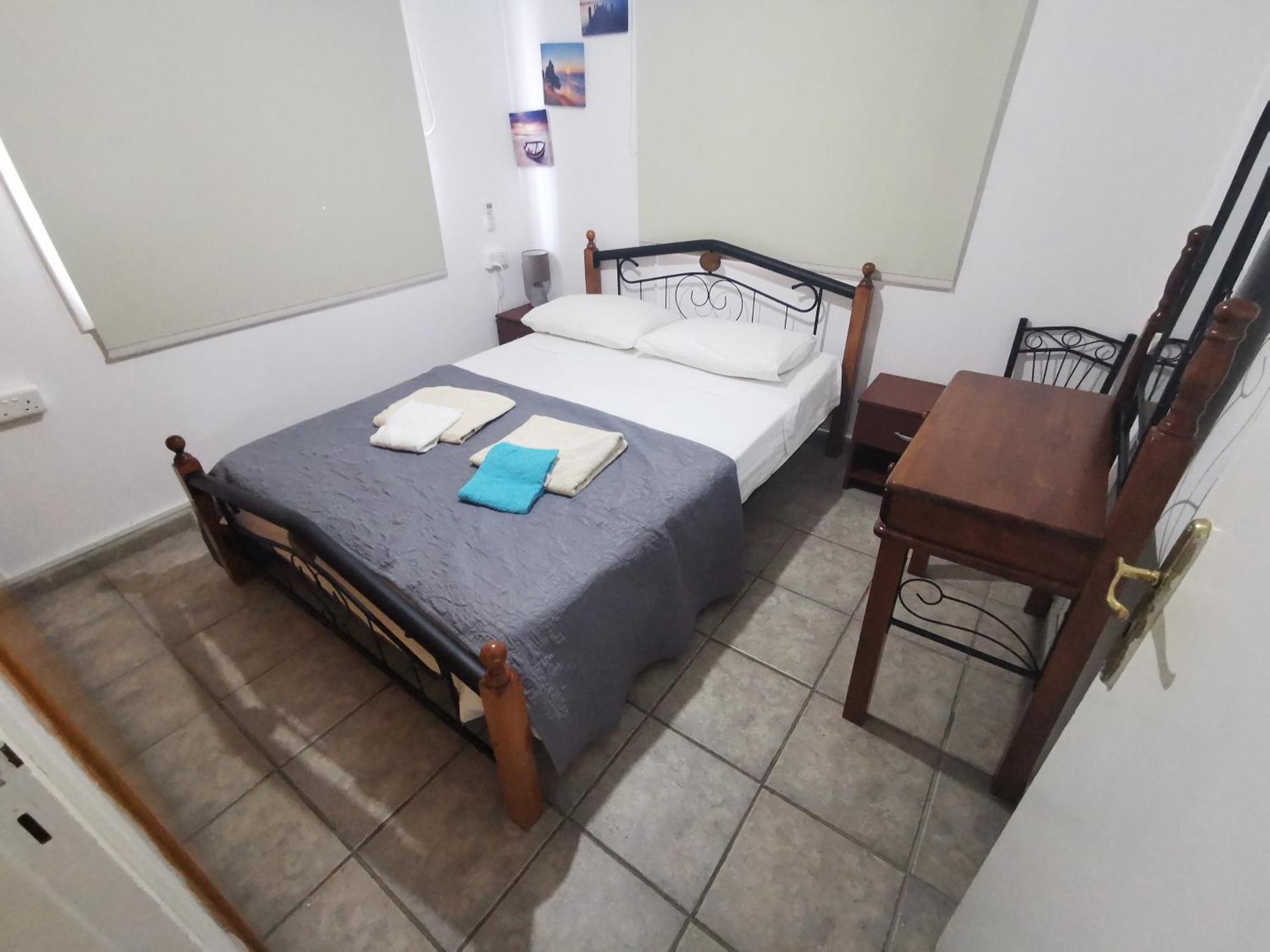 Strovolos Rooms Studios Nicosia Phòng bức ảnh